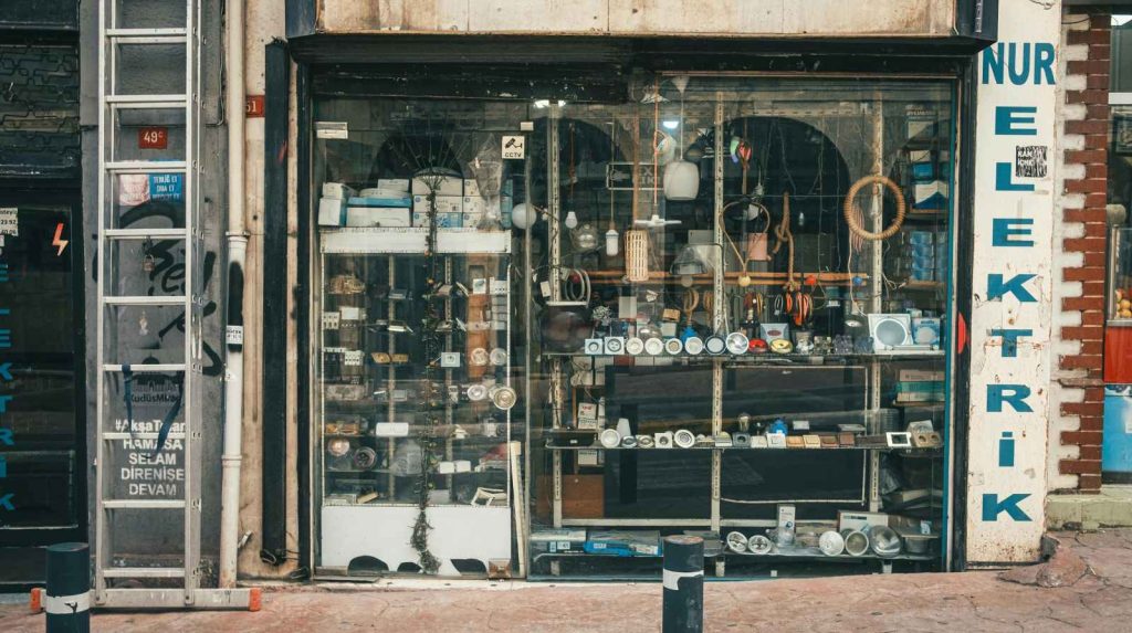 חנות למוצרי חשמל יוקרתיים